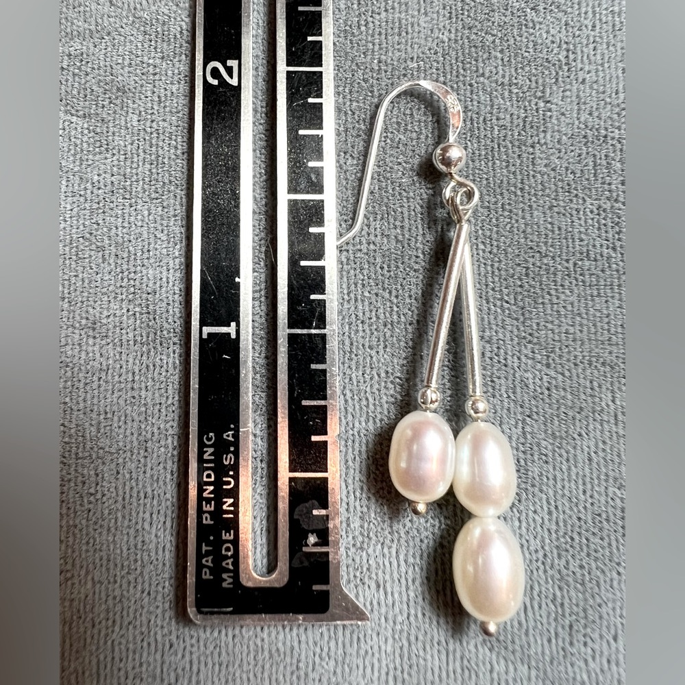 Freshwater Pearl and Sterling Silver earrings - Picture 6 of 6